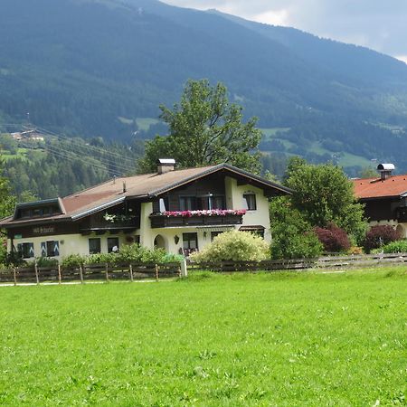 Gaestehaus Scharler Neukirchen am Grossvenediger Exterior photo